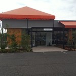 ラ プラス - LA･PLACEはラ・パン・ドゥアーガマ内に あります(2019.06.09)