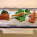 味ひろ - ばちこ、笹鰈、大根とこのわた、唐墨、蕗の薹の煮浸し