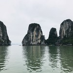 Halong Bay Cruise - ハロン湾。