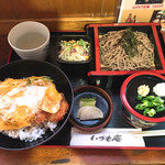 いづも庵 - カツ丼定食