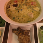 Thai Food Lounge DEE - グリーンカレーラーメンL (*´ω`*) ランチセット+タンドリーチキン