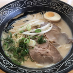 ひできよラーメン - とんこつ黒大盛