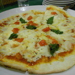 東京カフェレストラン フレスカ - マルゲリータ ピザ