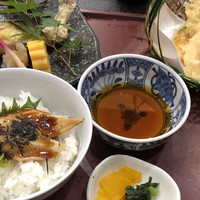 季節の魚と釜飯 魚信 - 