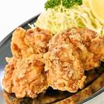 鶏のカラアゲ 鶏のカラアゲ