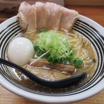 極麺 青二犀 - 【しおらーめん + 煮たまご】￥700 + ￥100