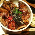 豚道楽 - 炙り豚丼（特製しょうゆだれ）