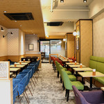 Cafe Renoir - 内観写真:禁煙席