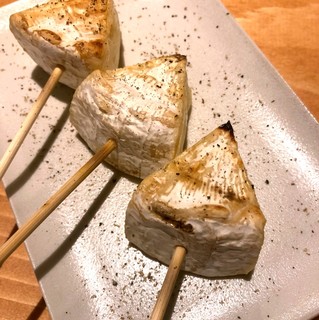 h Tomonchi - カマンベールチーズ焼き
