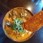 カーリースパイス - ポークビンダルと牡蠣のココナッツカレー
            本日のシェフの気まぐれカレーです(*^_^*)