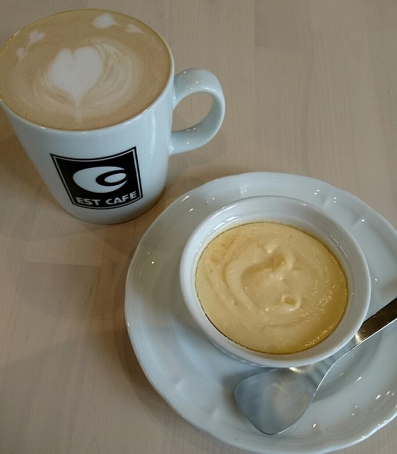 エスト カフェ Est Cafe 栄町 カフェ 食べログ