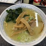 ラーメン 前田家 - ラーメン
      ¥650-