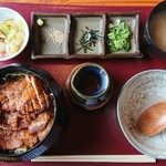 ぶたかば焼専門店　かばくろ - 