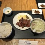杜の都 太助 - 牛たん定食