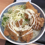 そば処吉野家 - から揚げ丼にマヨをグルグルっと♪