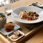エアサイドカフェ - ボリュームすごい！ソースうまぁ