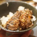 本気焼肉 肉とめし 肉寿司 - どん