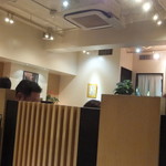 焼肉 叙々苑  燦々亭 - 店内