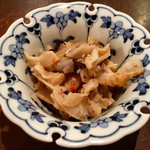 夜ノ森 - お通し・帆立のヒモ 中華和え