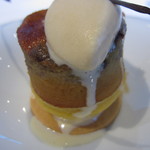 ア・ニュ ルトゥルヴェ・ヴー - バナナキャラメルとショコラブランのモワルー  ラム酒のアイスと共に2