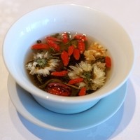 四川豆花飯荘 東京店 - 八宝茶(294円)