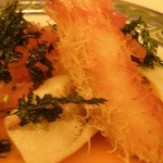 スペシャリティレストラン マルメゾン - 赤座海老のカダイフ包み　オーヴン焼きと活けカワハギのポワレ