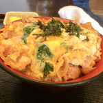 うしろ一汁二菜 - 親子丼700円