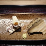 東麻布 天本 - シャコは卵がたくさん詰まっていました