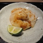 東麻布 天本 - 鯛の白子焼き