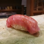 東麻布 天本 - 中トロ