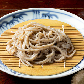 A soba banquet that reflects the scenery of Tanba Sasayama, created with a supple sensibility