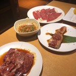 Yakiniku Kingu - 