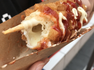 原宿チーズハットグ - 原宿/パン | 食べログ 原宿チーズハットグ - 原宿/パン | 食べログ