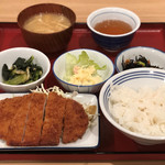 かっぽうぎ - 四品定食780円