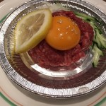 焼肉 鶯谷園 - 焼きユッケ1000円