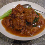 愛群 - 牛バラ肉の煮込み