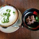 후리코 사보우 - 抹茶ラテとふりこケーキ