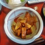 盛岡月が丘食堂 - 鶏皮とさつまいもの照り焼き