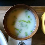 スプーンソング - サービスでいただいた『バターミルク』という飲み物。南インドでは食後に飲むのだとか。味はかなり独特なので好みは分かれそうです。