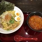 エビスKEN - エビカラジョニス全景（300g）