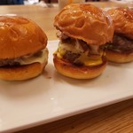 UMAMI BURGER - 