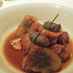 レ セゾン - 11.12.23　乳飲み仔牛のグルナダン トリュフのピュレ 土の香り溢れる野菜添え