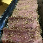 関本恭平 - お店こだわりの特上タン(1590)無凍結はやっぱりうまい。