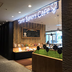 Tarny Bakery Cafe - 