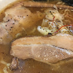 らーめん やまふじ - やまふじラーメン ( ´θ｀) コショウ