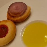 prospero - 赤玉ねぎとリコッタチーズのパン