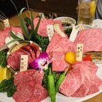 焼肉 房家 - 