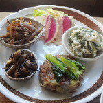 アサンテ・サーナ - 日替わり雑穀プレート