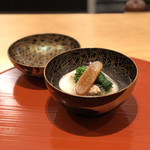 肉屋 雪月花 NAGOYA - 桑名のハマグリと熊野のボラのカラスミの椀物