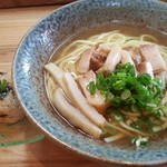 Yaeyama Soba Kijimuna- - 八重山そば(大)+ジューシーおにぎり